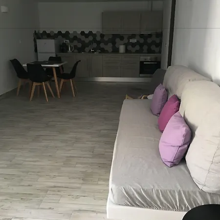 Apartman Niabelo Kamári