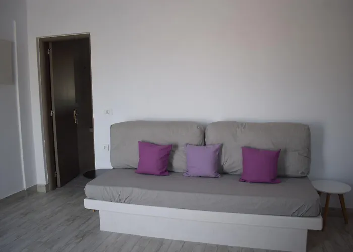 Niabelo Καμάρι