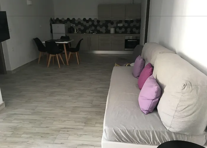 Lägenhet Niabelo Kamári